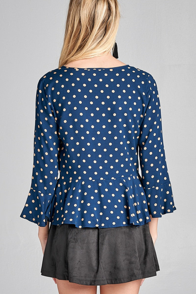 Ladies fashion 3/4 sleeve vneck w/shirring detail flared hem dot print woven top